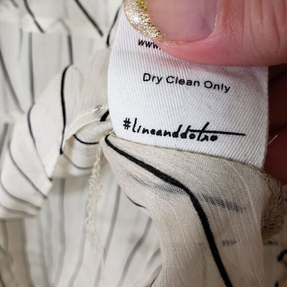 Line & Dot Sheer Layered Look Long Sleeve Blouse with Neck Tie - Picture 10 of 10